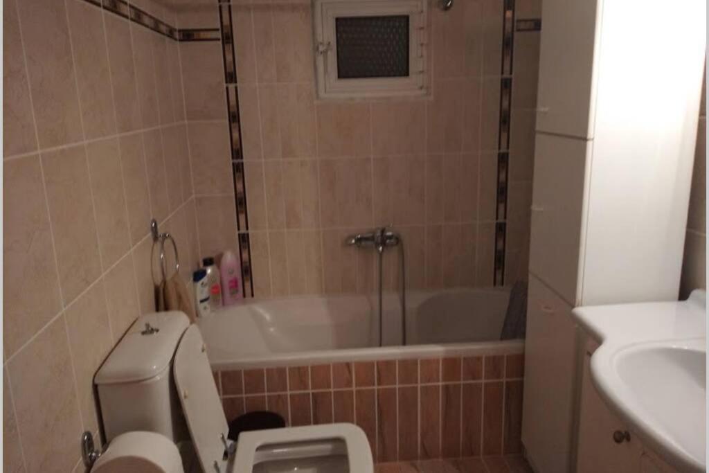Debby'S Central Apartment Кавала Екстер'єр фото