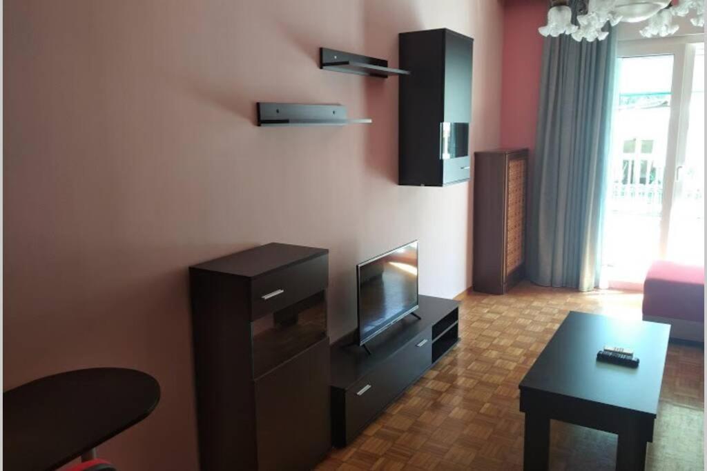 Debby'S Central Apartment Кавала Екстер'єр фото