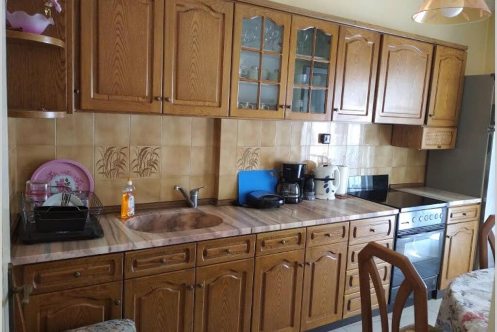Debby'S Central Apartment Кавала Екстер'єр фото