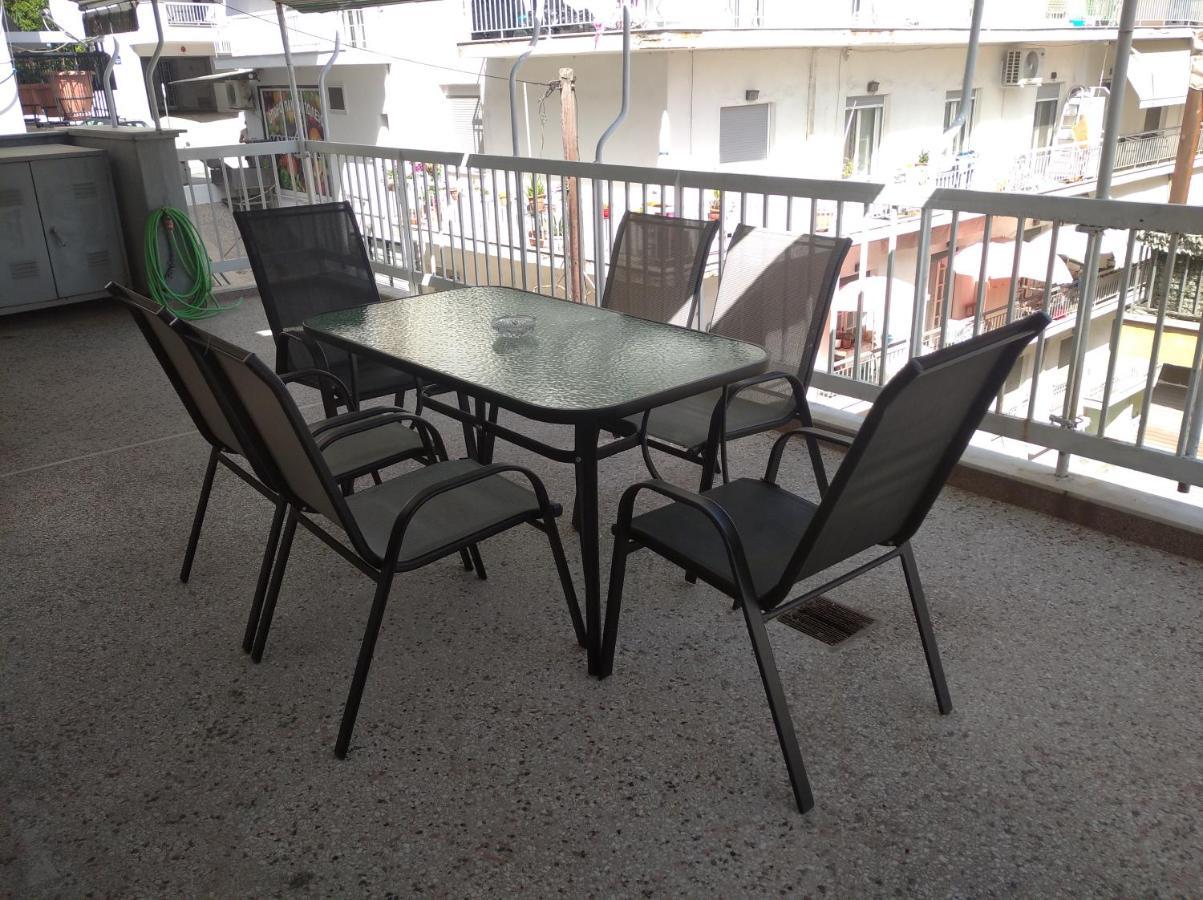 Debby'S Central Apartment Кавала Екстер'єр фото